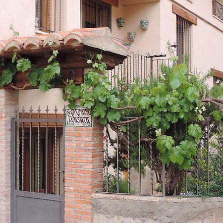 Apartamentos Turisticos El Refugio Mora de Rubielos Luaran gambar