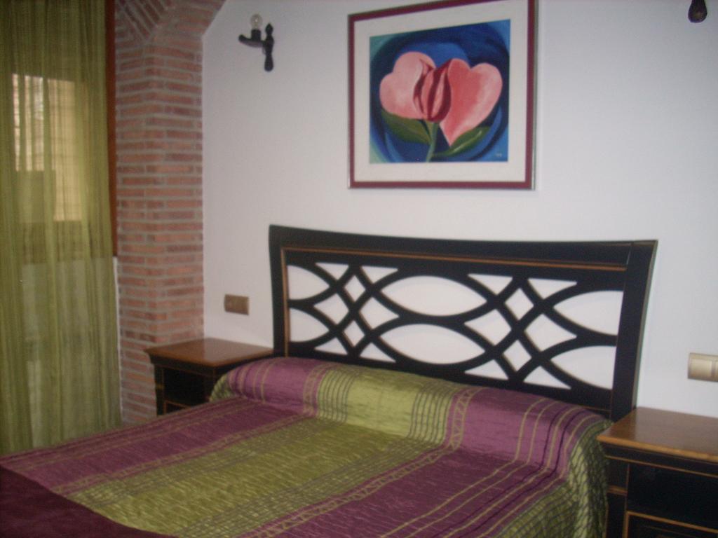 Apartamentos Turisticos El Refugio Mora de Rubielos Bilik gambar