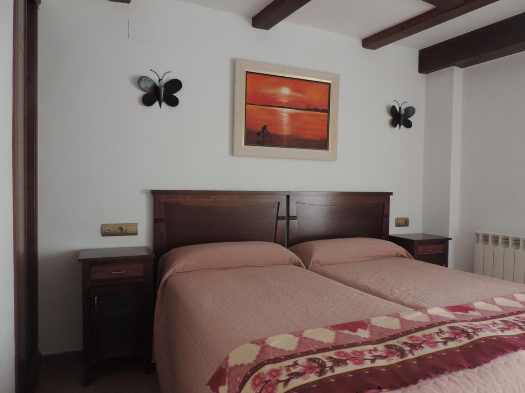 Apartamentos Turisticos El Refugio Mora de Rubielos Luaran gambar